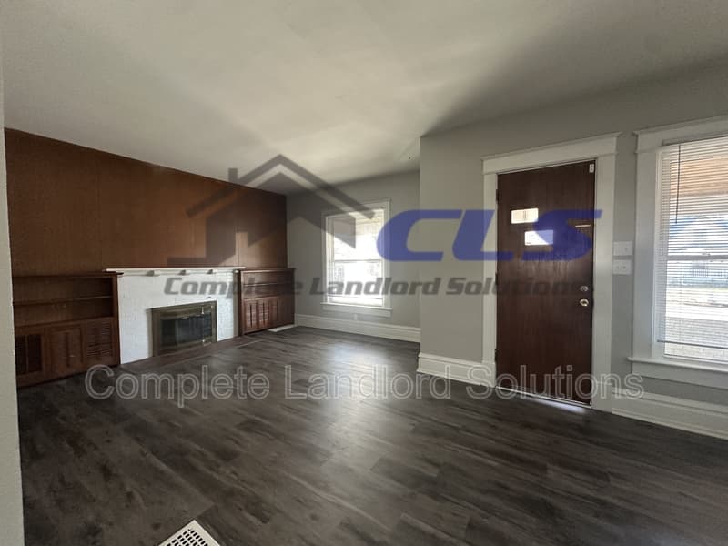 Terre Haute House: 2206 N 11th