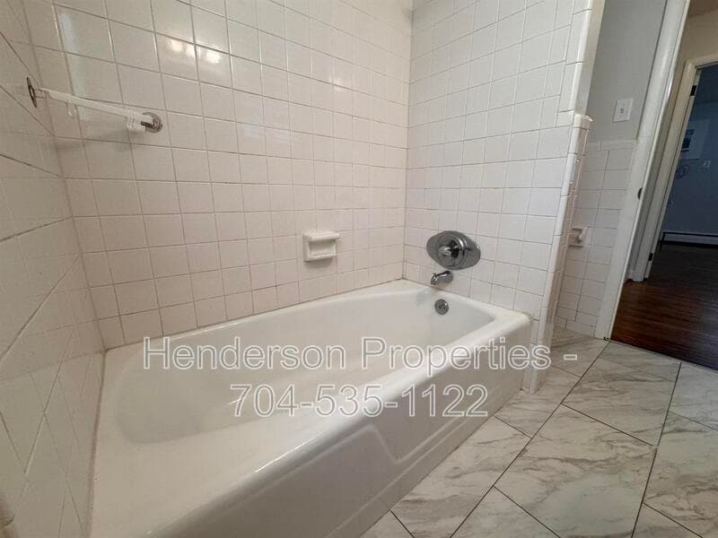 Statesville Condo: 642 E. Broad Street