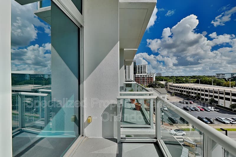 Orlando House: 150 E Robinson St