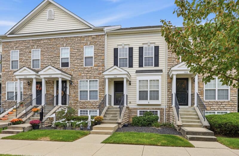 Dublin Townhome: 5310 Cross River Falls Blvd