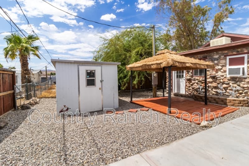 Bullhead City House: 460 Patillo Drive