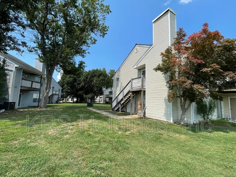 Hampton Townhome: 60B Emeraude Plage