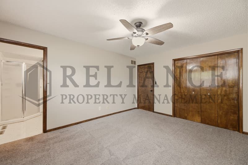 Haysville House: 428 Peach Tree Lane