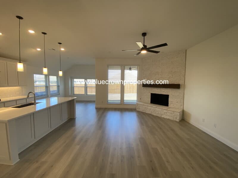 Anna House: 2012 Hickory Chase Ln