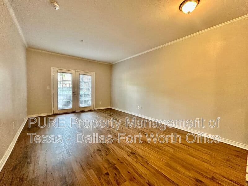 Arlington Condo: 1655 Ascension Bluff Dr.