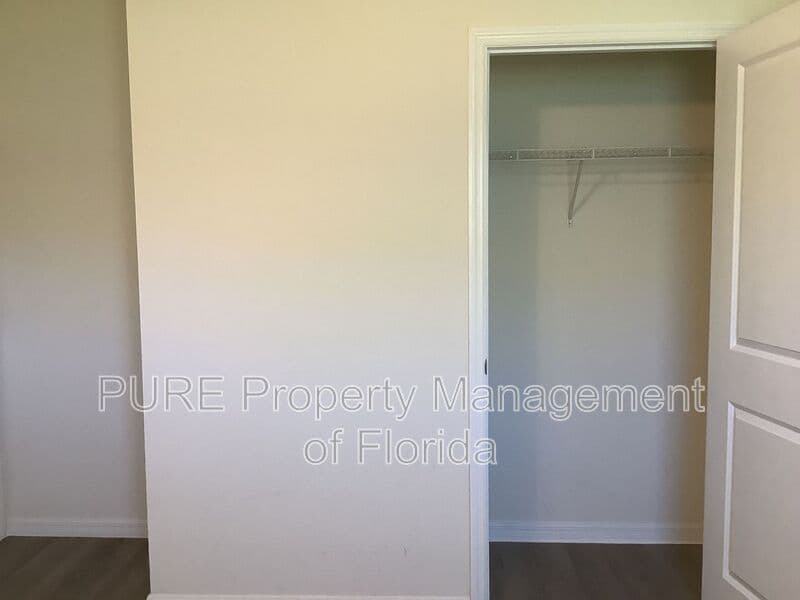 Ocala House: 4950 NE 15th Place