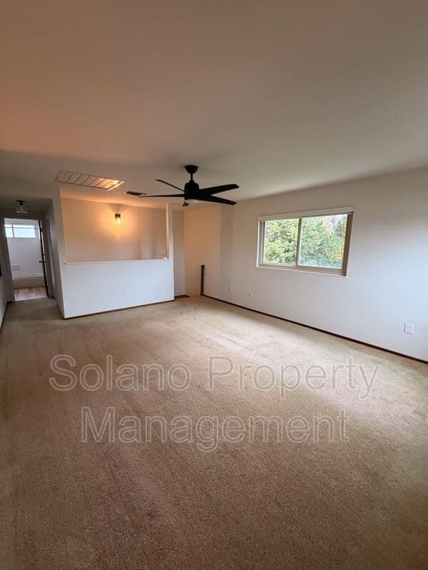 Dixon House: 950 Pembroke Way