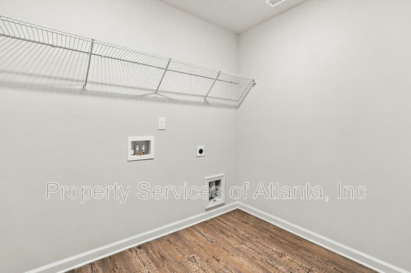 Flowery Branch House: 5313 Melbourne Ln