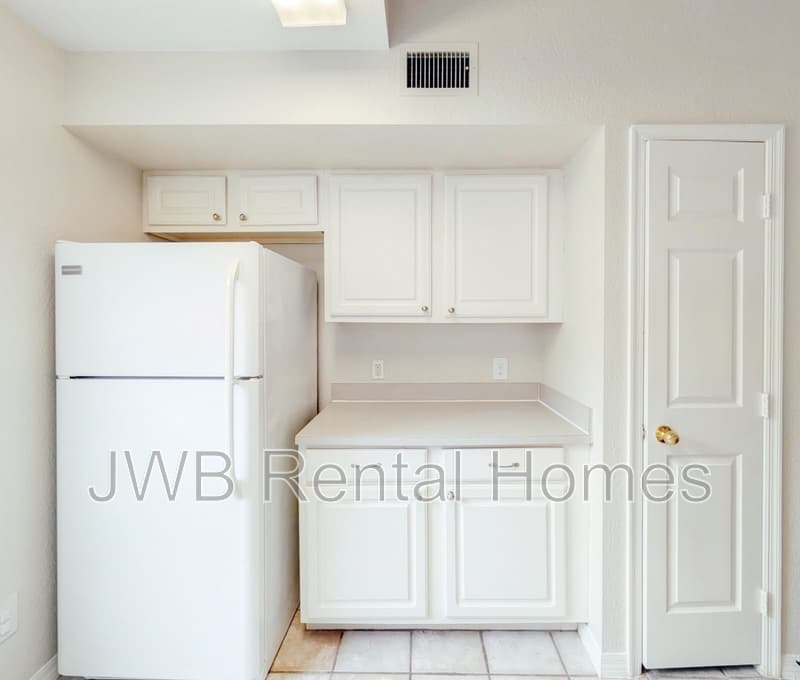 Jacksonville Condo: 13700 Richmond Park Dr N