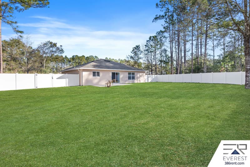 Palm Coast House: 49 Renshaw Drive