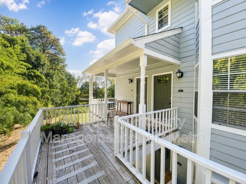 Marietta Condo: 4120 Riverlook Pky SE