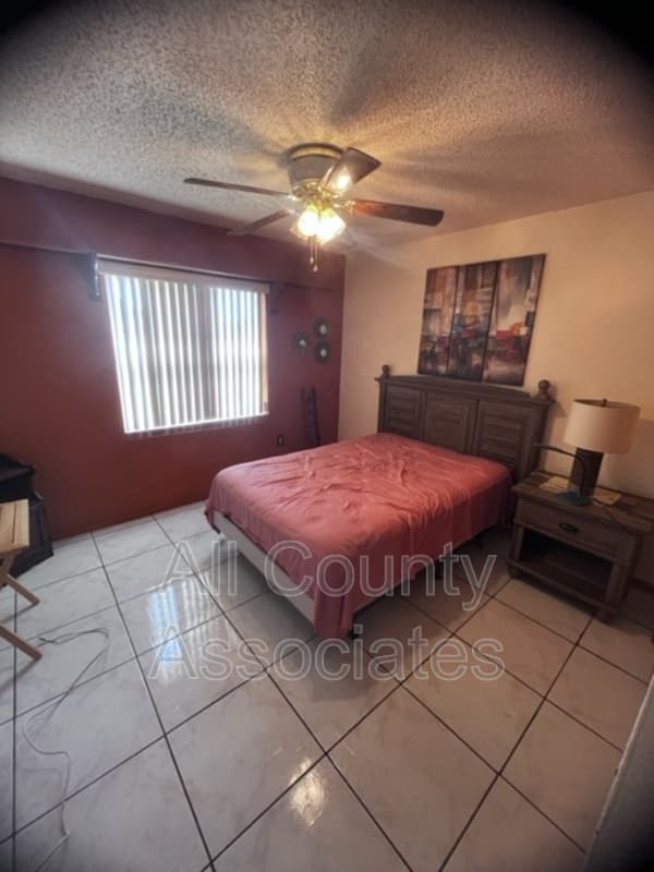 Hudson House: 9014 Tournament Dr