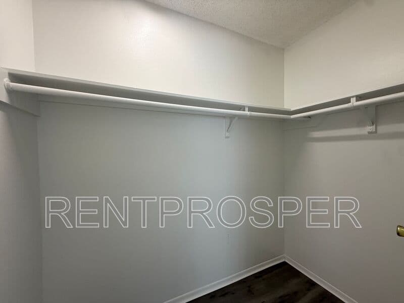 Orlando Condo: 4209 S. Semoran Blvd