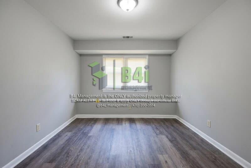Atlanta House: 179 Ruzelle Drive Southeast