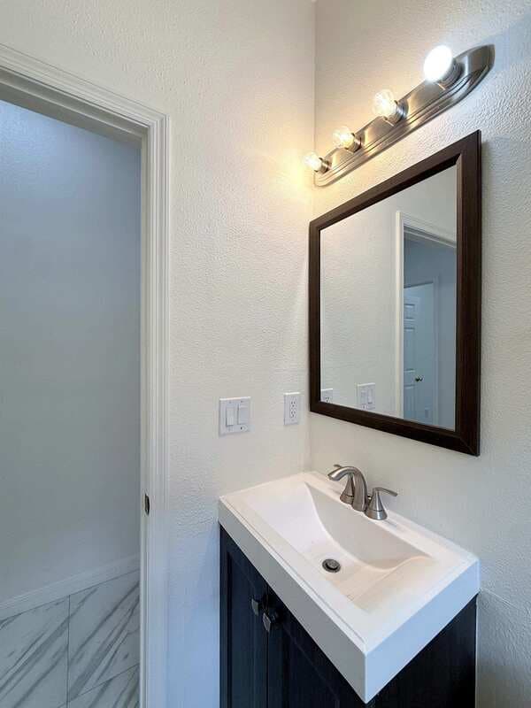 Tampa House: 9512 Greenpointe Drive