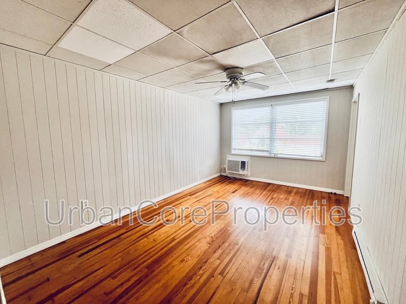 St. Petersburg Condo: 1233 Oak St NE
