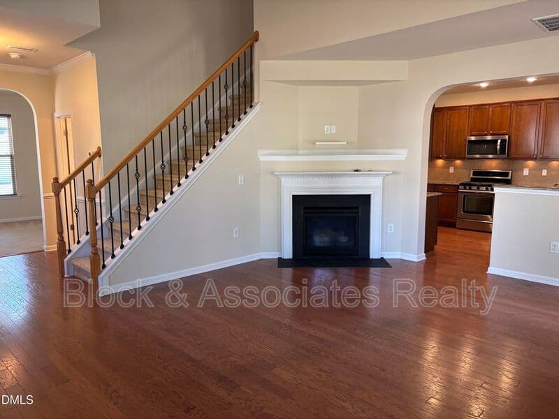 Wake Forest House: 1429 Kirkwood Hill Way