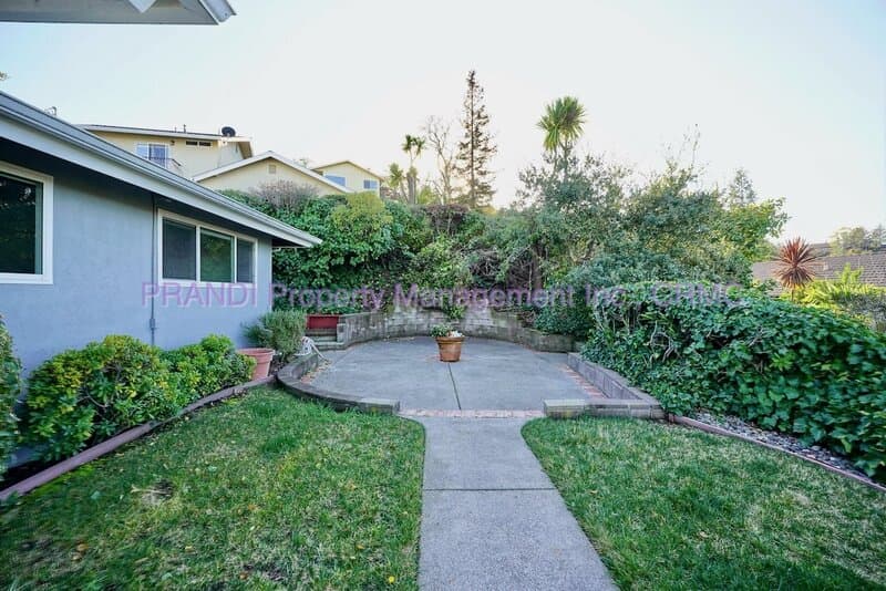 Novato House: 110 Kaden Drive