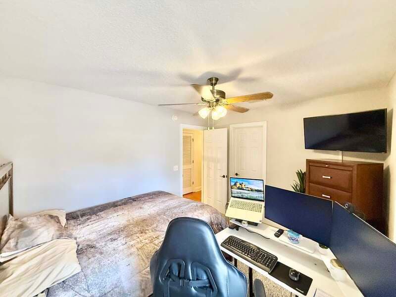 St. Petersburg Townhome: 131 Valencia Circle - 1