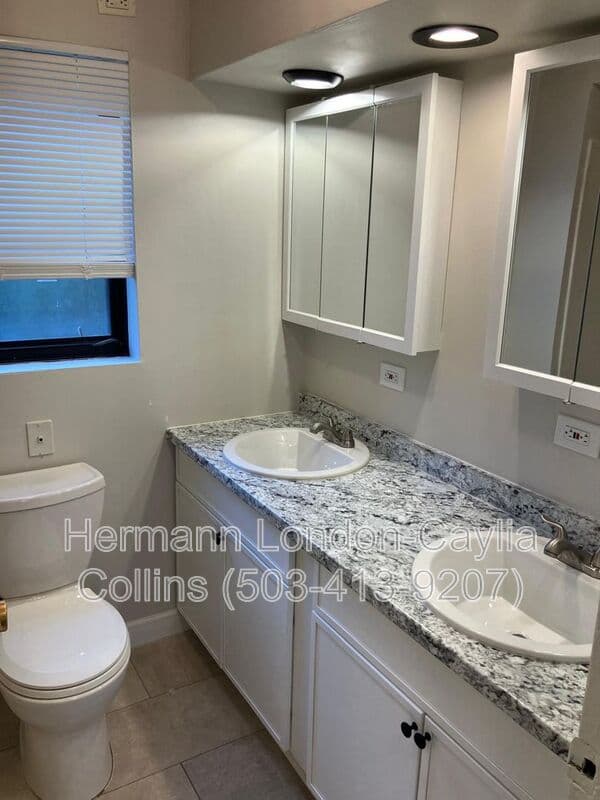 Saint Louis House: 5229 Fletcher Street