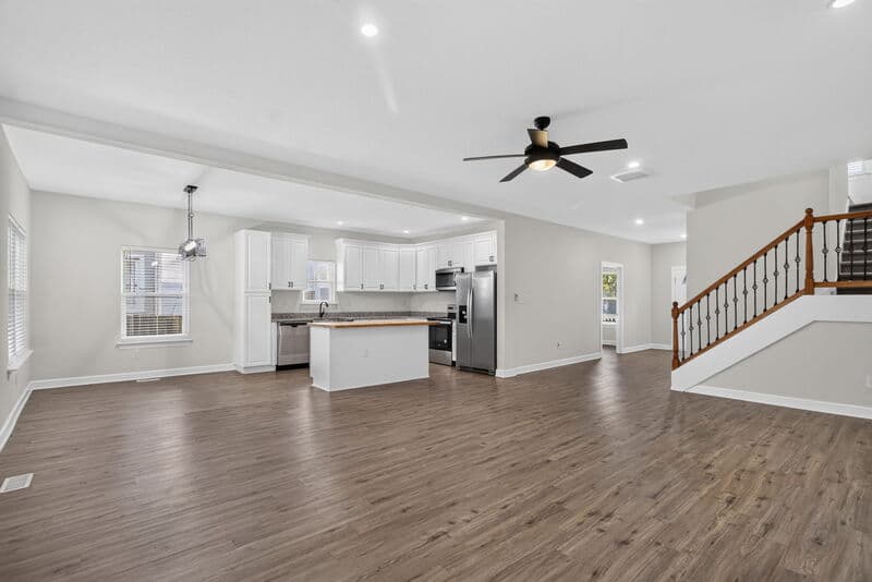 Portsmouth House: 242 Webster Ave