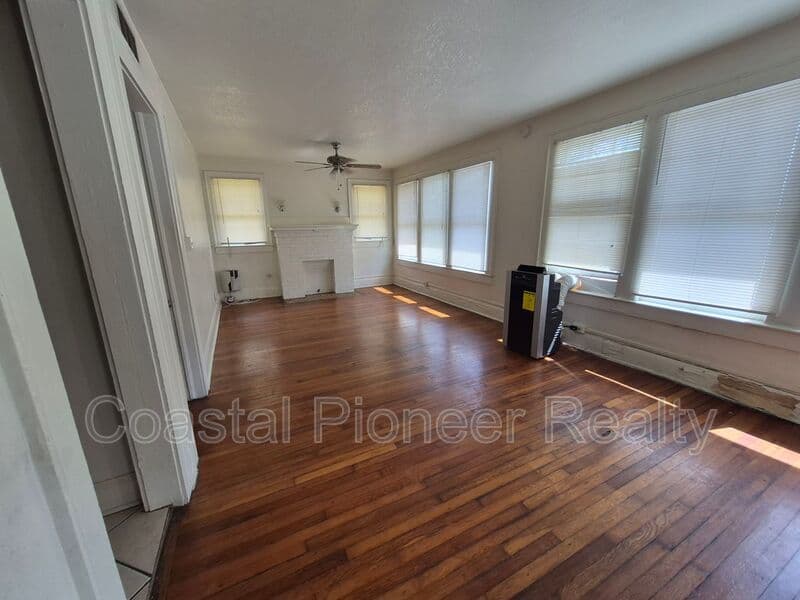 Tampa Condo: 4015 N Seminole Ave