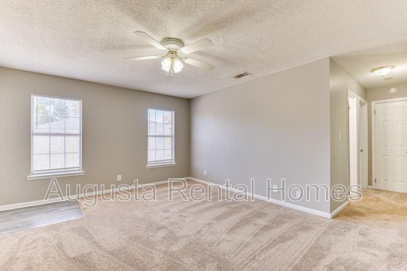 Augusta Condo: 940 Stevens Creek Road 403