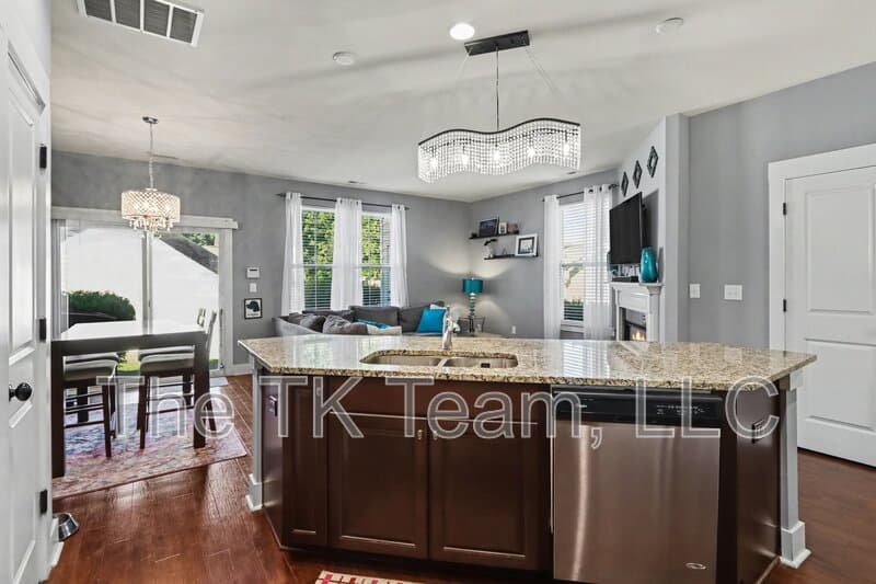 Charlotte Townhome: 3835 Willow Green Place - 1