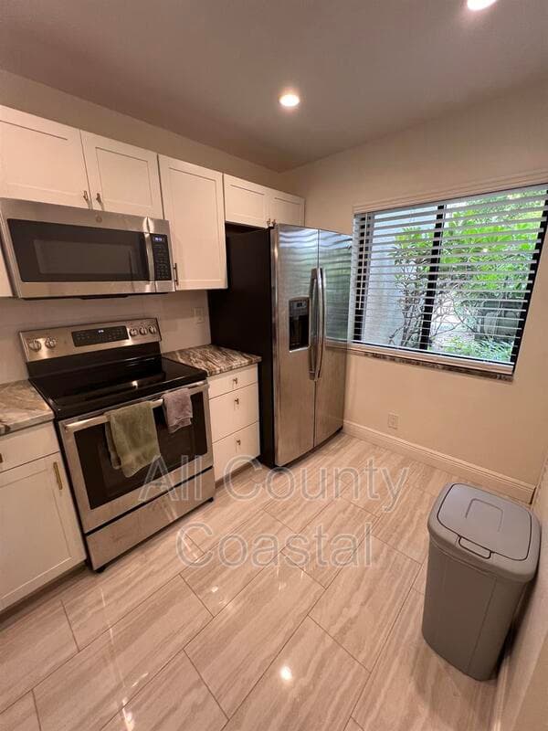 West Palm Beach Condo: 2500 Presidential Way Apt 103,