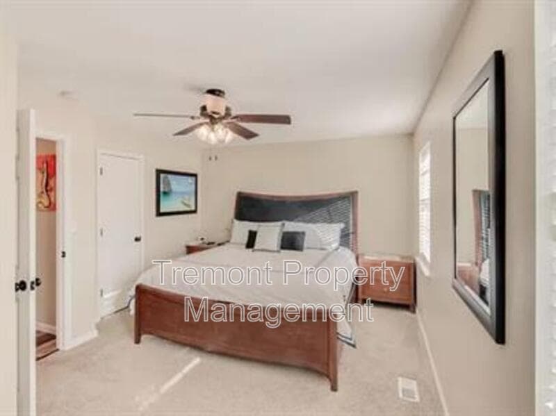 Chattanooga House: 615 Snow St