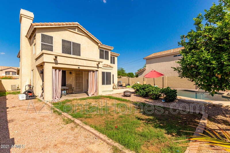 Mesa House: 3618 North Santiago Circle
