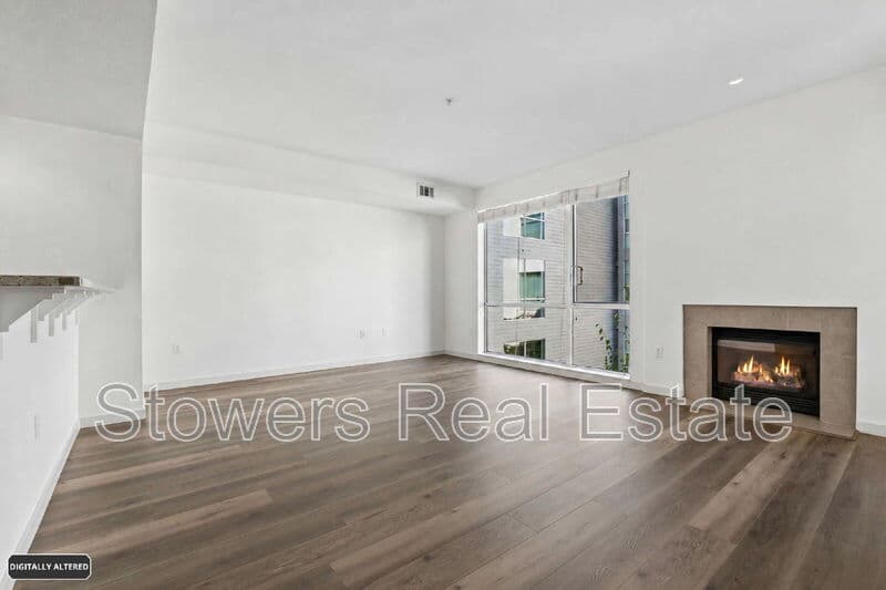 Walnut Creek Condo: 1655 N California Blvd
