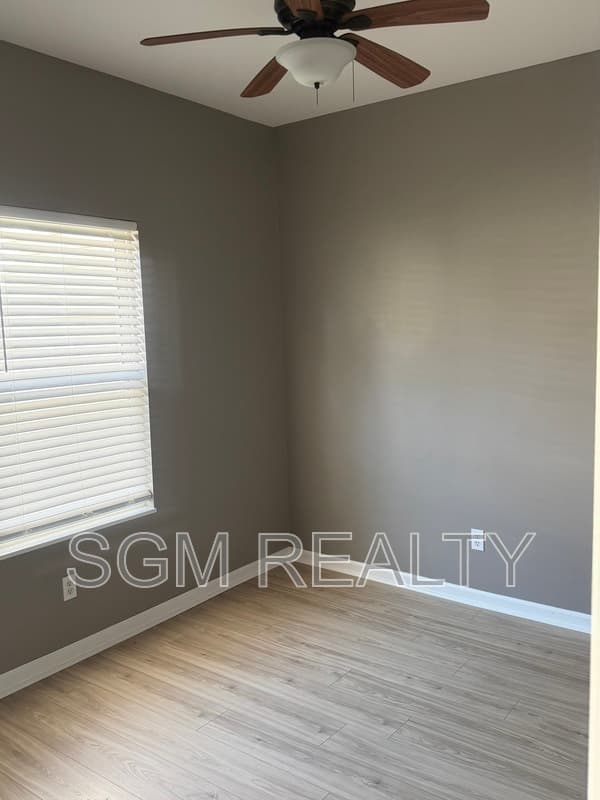 Belleville Condo: 26 N 18th St
