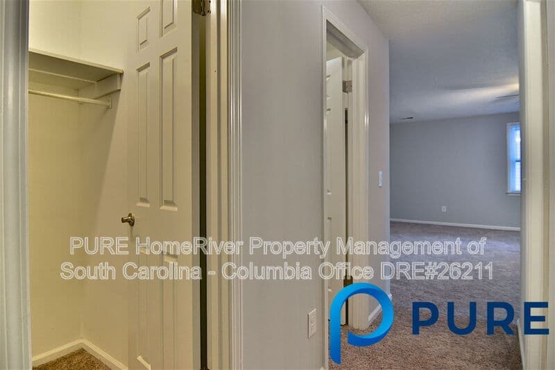 Irmo House: 249 Friarsgate Blvd