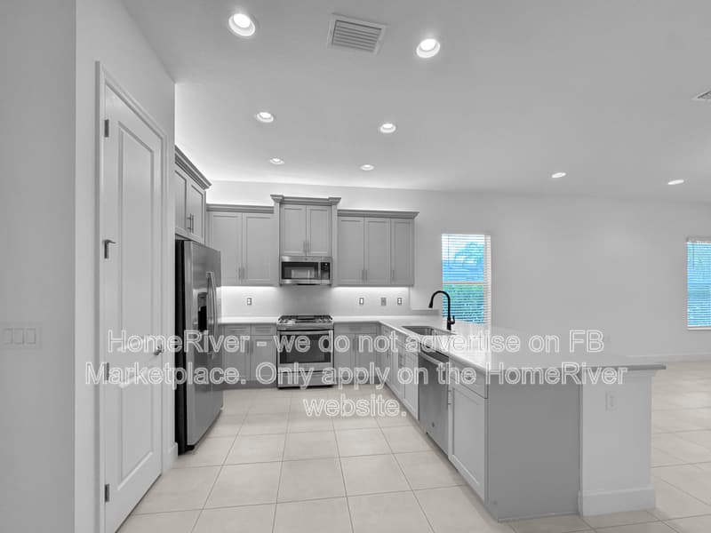 Bonita Springs House: 16061 Starglazer Pl
