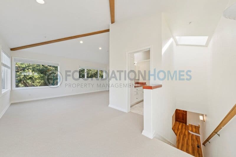 Mill Valley House: 51 Plaza Dr