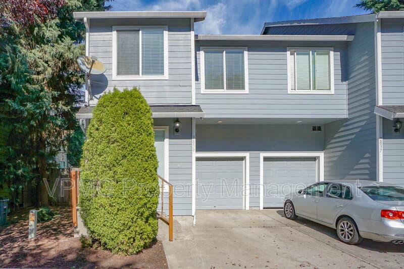 Vancouver Condo: 2837 NE Stapleton Rd