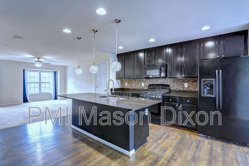 Baltimore House: 8434 Stansbury Lake Drive