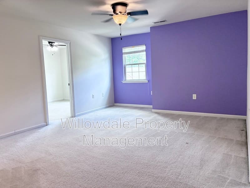 Apex House: 1209 Magnolia Row Trail