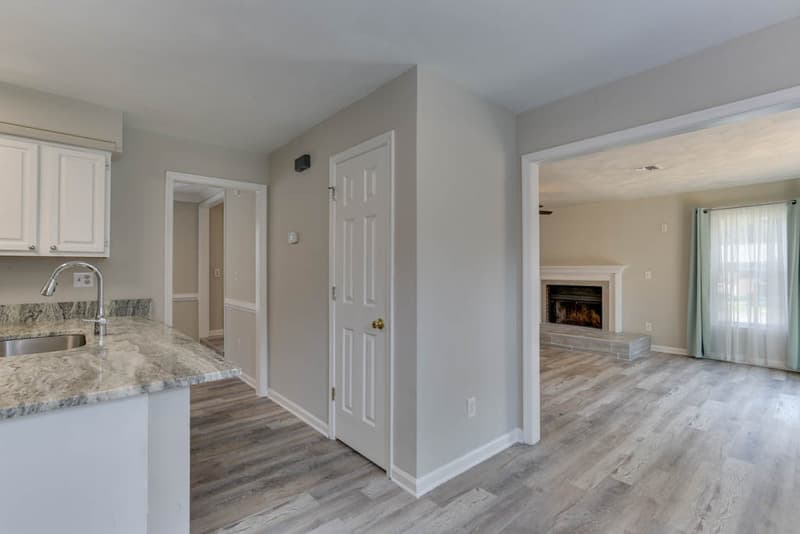Portsmouth House: 3800 Sunset Point
