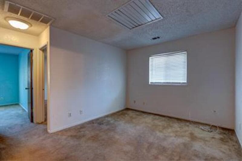 Merced House: 2768 Saratoga Avenue