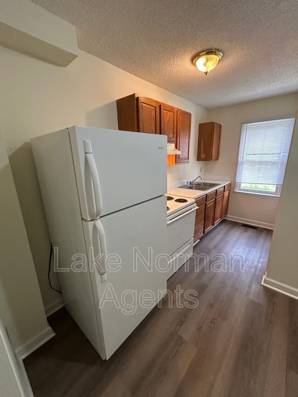 Denver Condo: 4709 Grassy Creek Rd