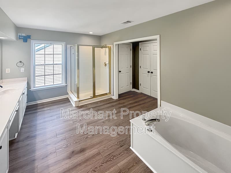 Greer House: 314 Ascot Ridge Ln