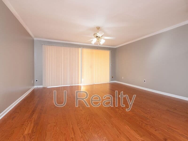 Charlotte Townhome: 7025 Quail Hill Rd