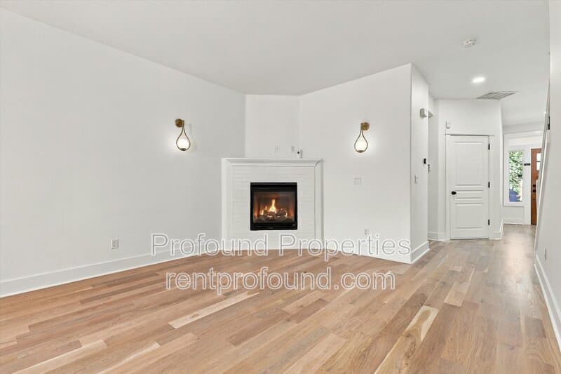 Beaverton Condo: 9542 SW 153rd Avenue