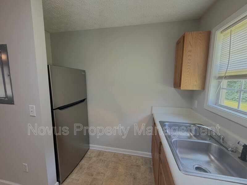 Carrollton Condo: 62 Plowshare