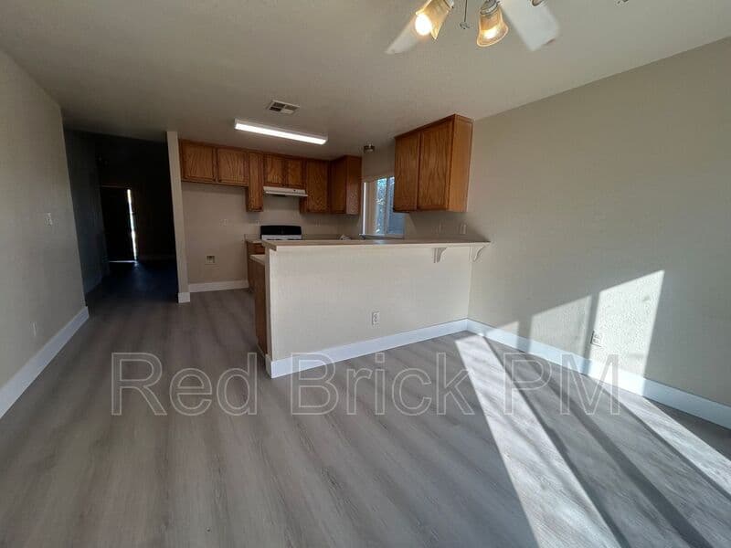 Merced House: 232 Olivia Ct