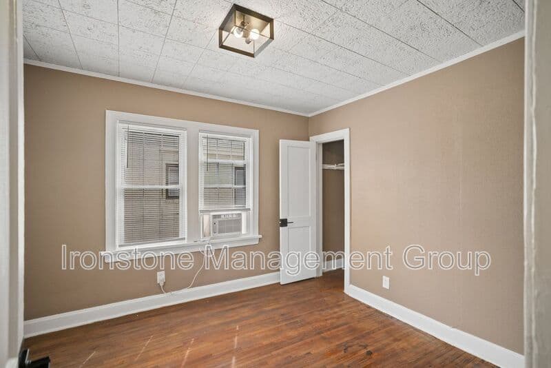 Tulsa House: 1412 S Florence Place