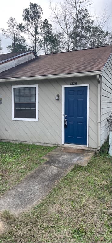 Tallahassee House: 1229 Continental Court