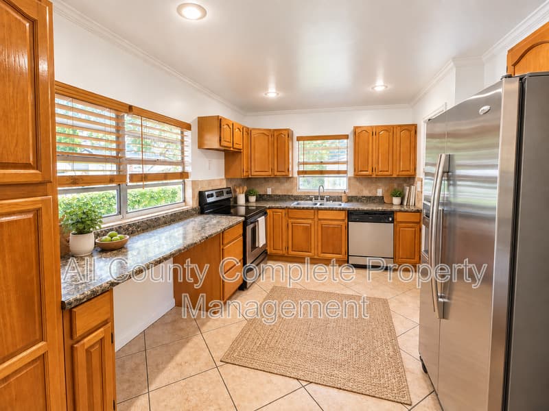 Jacksonville House: 4803 Lexington Ave